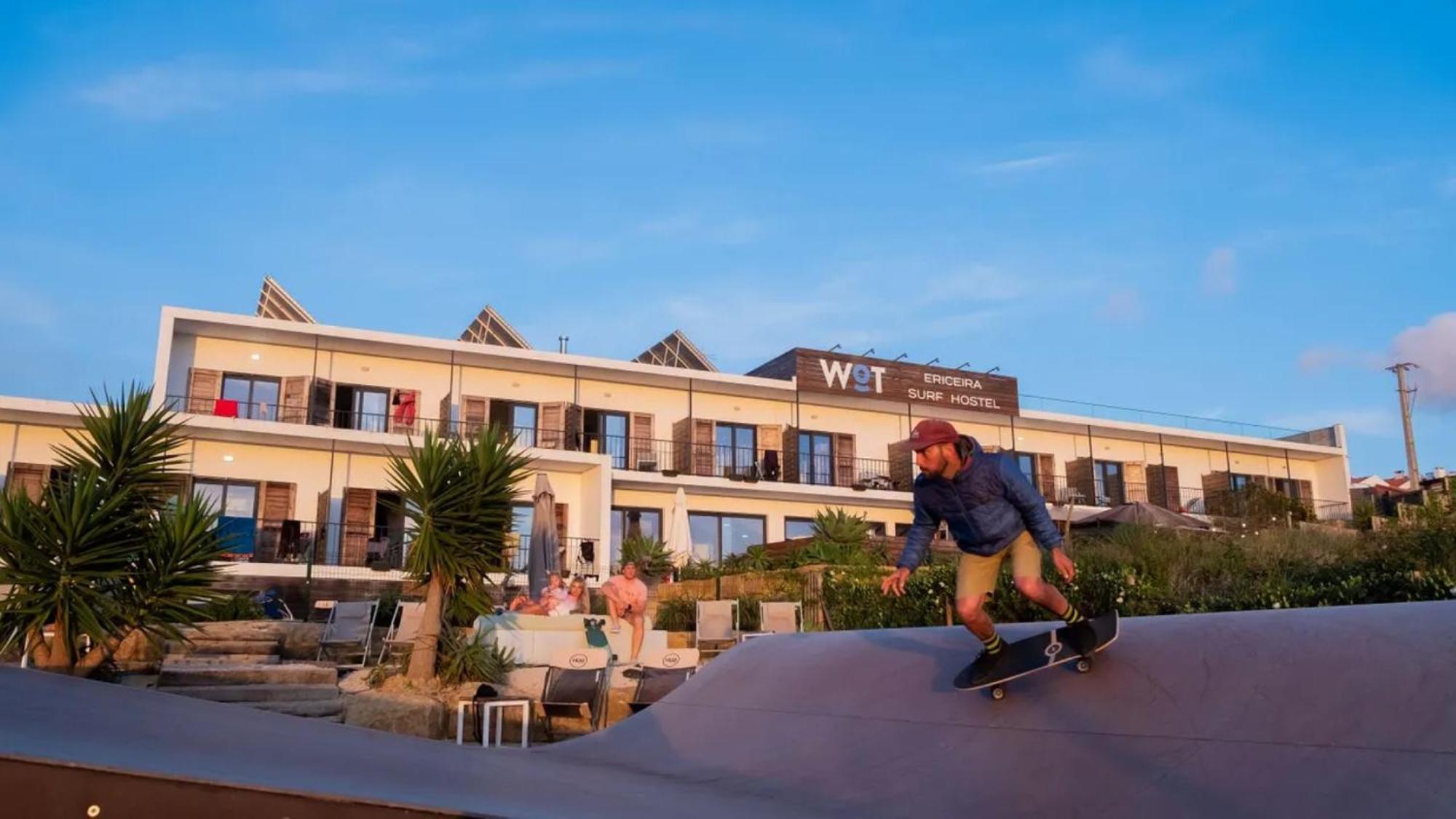 Wot Ericeira Surf Hostel Exterior photo